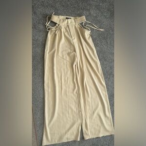 Wide leg pants